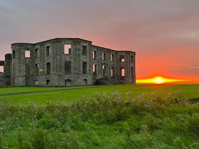 Апартаменты The Sea Loft Castlerock. Экстерьер фото
